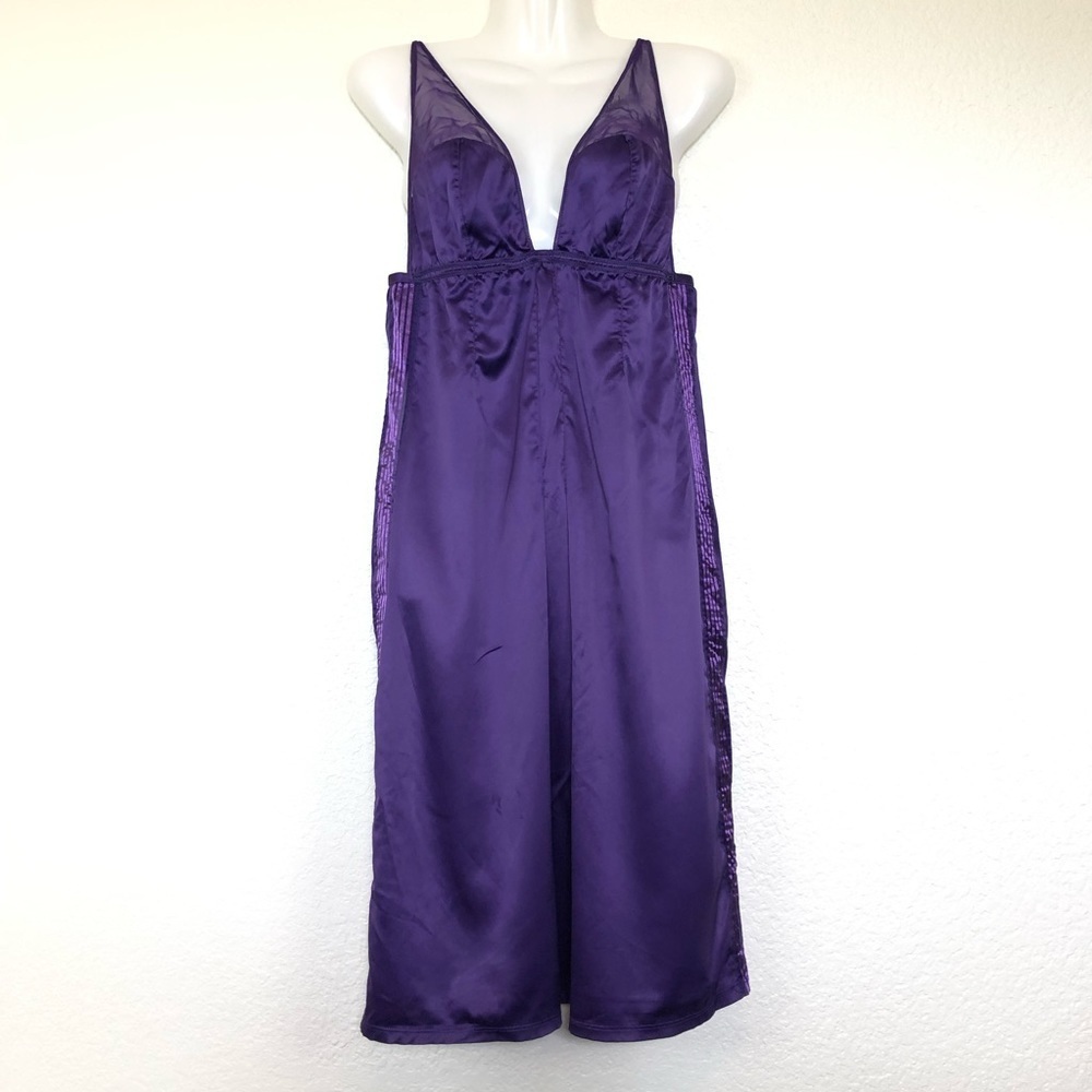 Victoria’s Secret Vintage Purple Plunge Neckline Lingerie Gown size Large